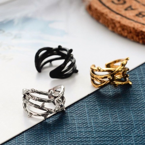 GlitzBlitz Boutique Jewelry - Any 2/$20! Set of 3 Barbed Wire Ear Clips